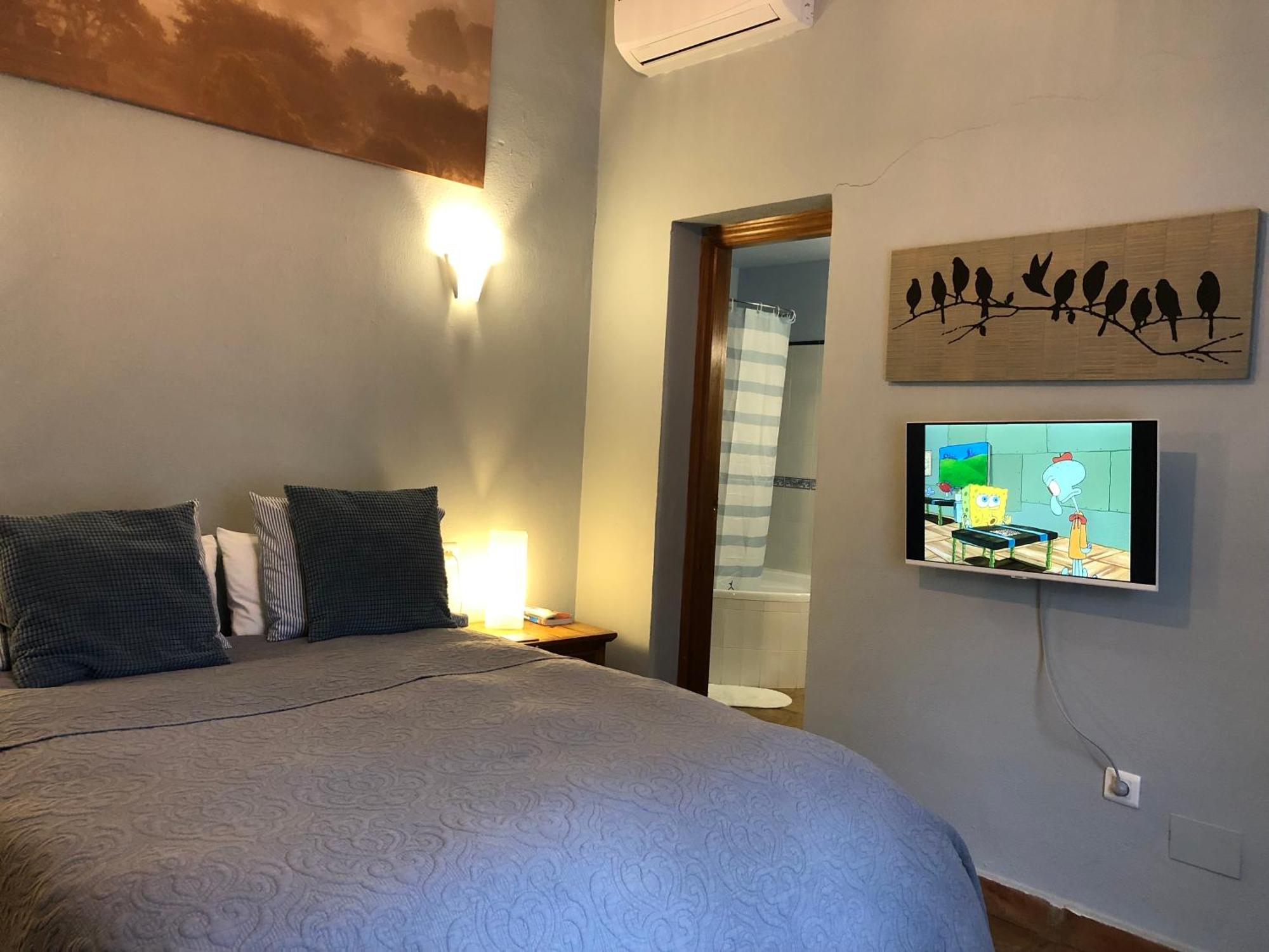 Bed & Breakfast Campanas Ii